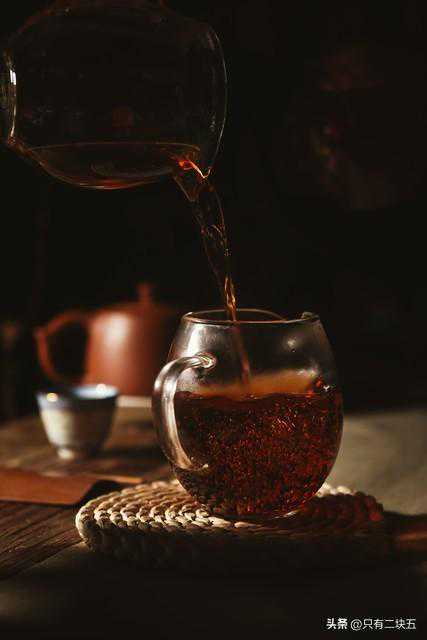 普洱茶樟香滋味