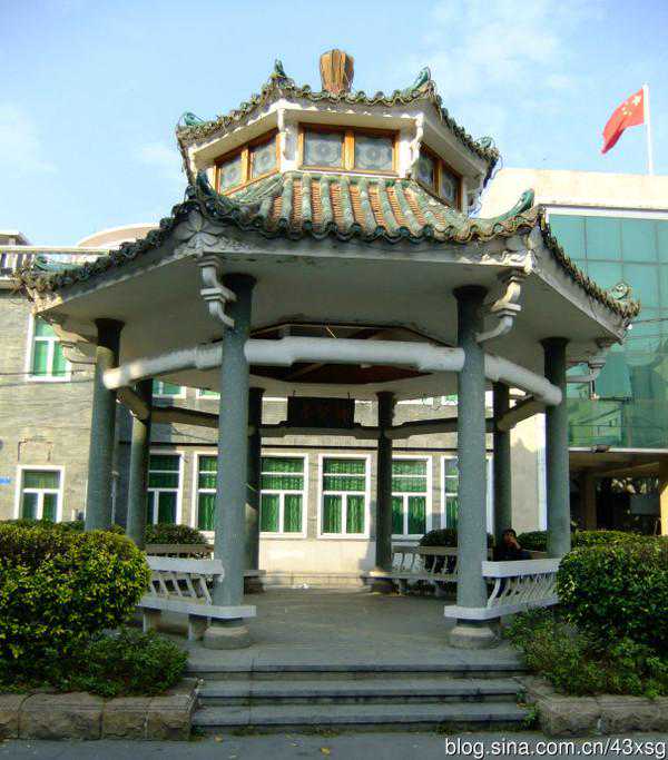 厚街名胜八角亭