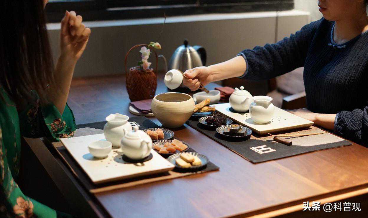 1克熟茶内含5亿霉菌！熟茶是“脏茶”？普洱茶到底还能不能喝？