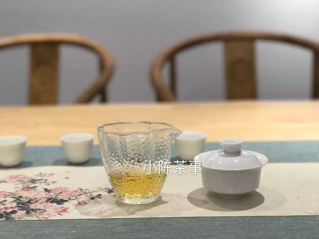 白茶红茶绿茶普洱茶岩茶为什么会涩，归根到底离不开这三个标准！