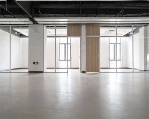 从金罐到多泡，杜国楹的小罐茶又下什么棋？