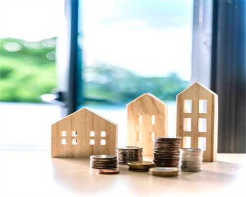 蛇粉们集合啦！粉粉嫩嫩雷蛇限定下午茶就在上海恒隆#雷蛇...