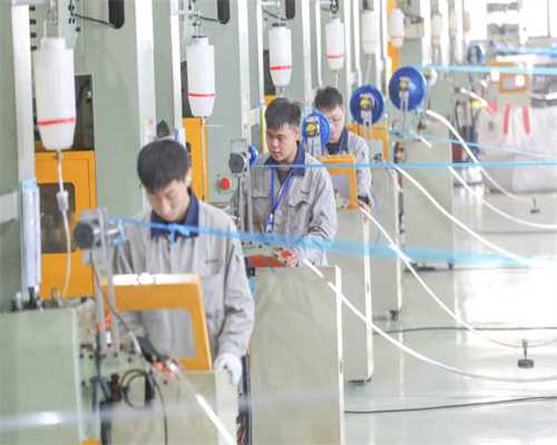 网红式营销：茶颜是，它们不是！