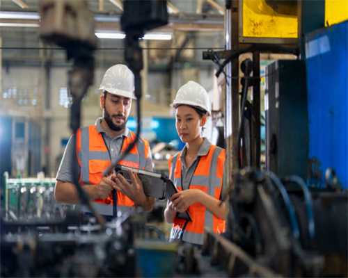 客厅坐定，泡一壶茶，这个时候陈年普洱最好